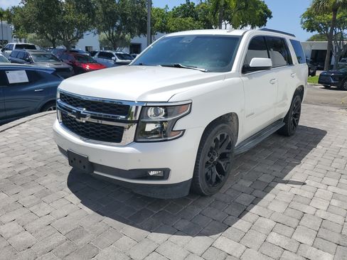 Used 2016 Chevrolet Tahoe LT AWD/4WD image 3