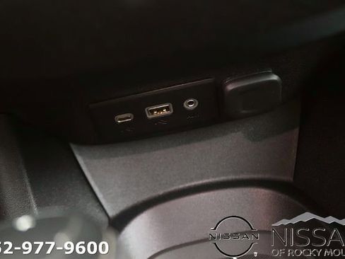 Used 2019 Chevrolet Malibu LS w/ LPO, Convenience Package 2 FWD image 18