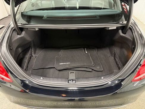 Used 2018 Mercedes-Benz C 300 4MATIC Sedan w/ Multimedia Package image 9