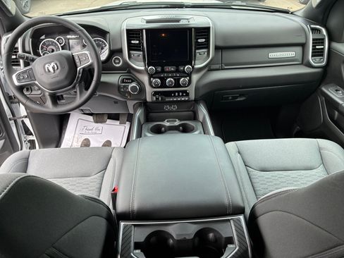 Used 2026 RAM 1500 Big Horn AWD/4WD image 13