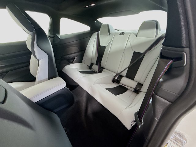 Used 2026 BMW M4 Coupe w/ Executive Package RWD image 24