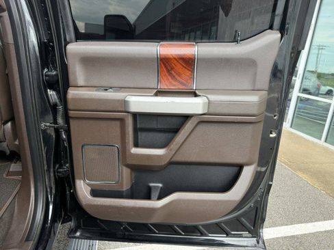 Used 2018 Ford F350 King Ranch w/ King Ranch Ultimate Package image 27