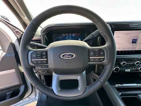 New 2026 Ford F250 Lariat w/ Black Appearance Package AWD/4WD image 8