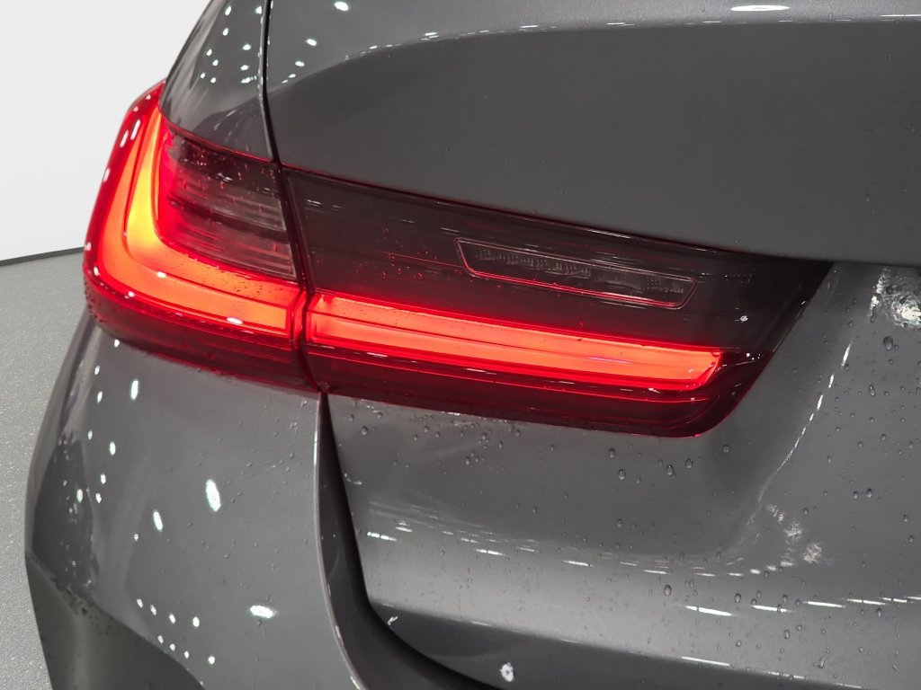Certified 2023 BMW 330i Sedan w/ Premium Package RWD image 23