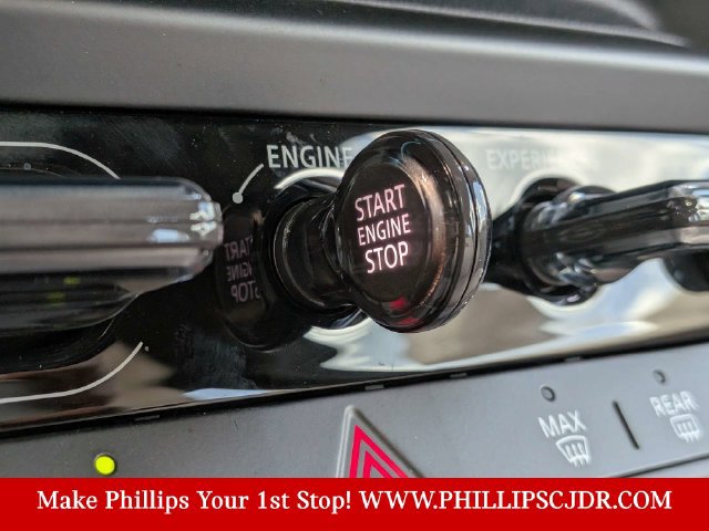 Used 2026 MINI Cooper S FWD image 24