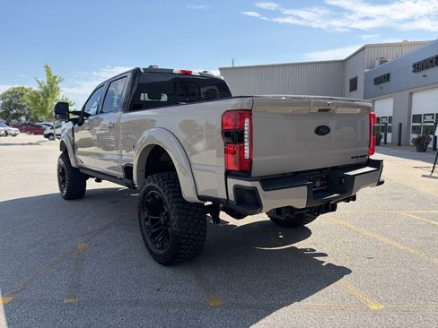 New 2026 Ford F250 Lariat w/ Black Appearance Package AWD/4WD image 6