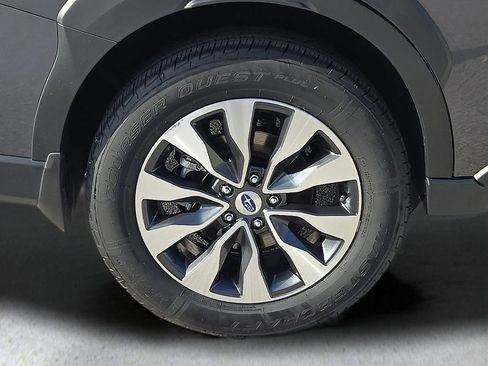 Certified 2023 Subaru Outback Limited image 8