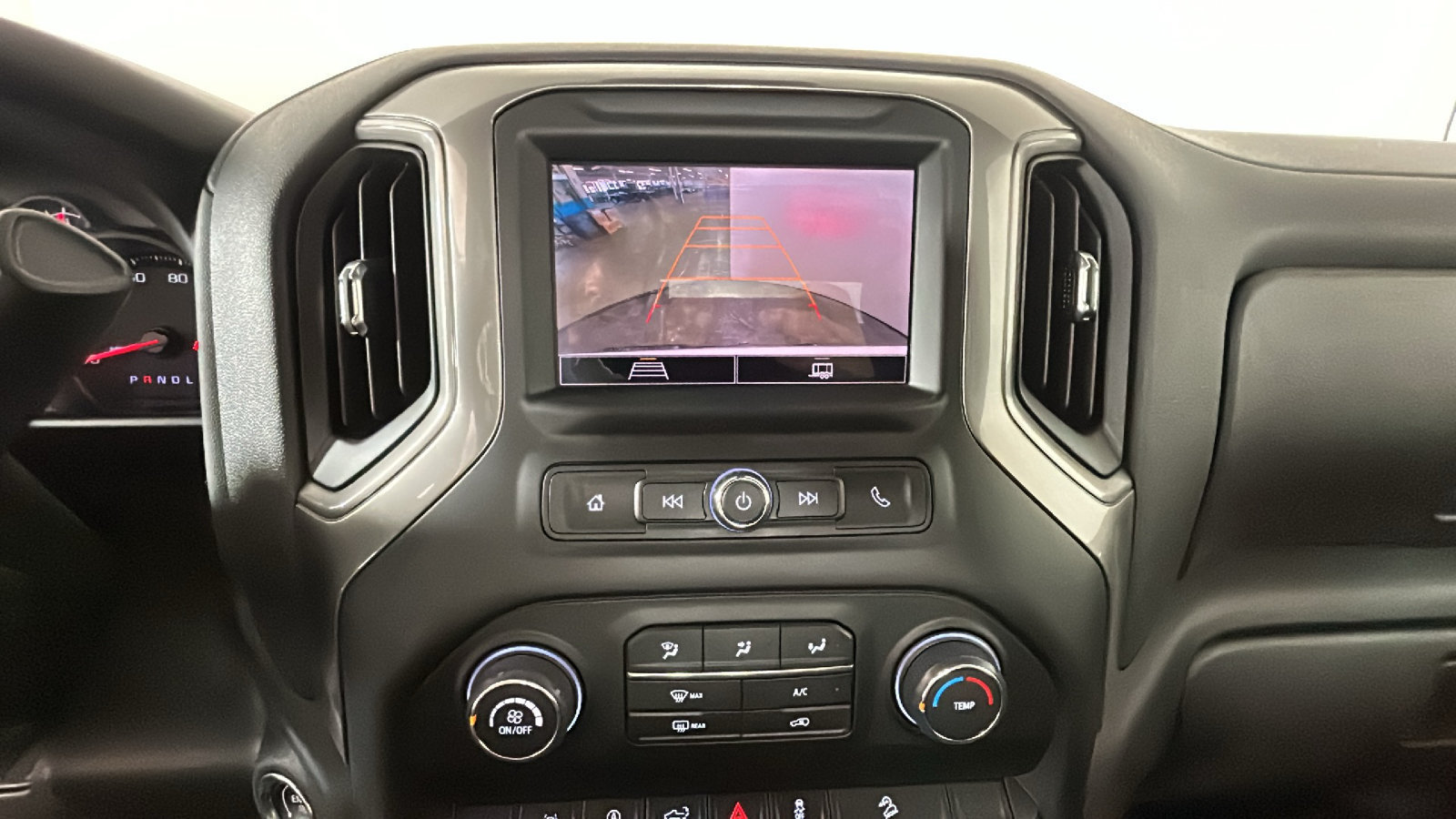 Used 2026 Chevrolet Silverado 1500 Custom Trail Boss w/ Turbomax Blackout Package AWD/4WD image 27