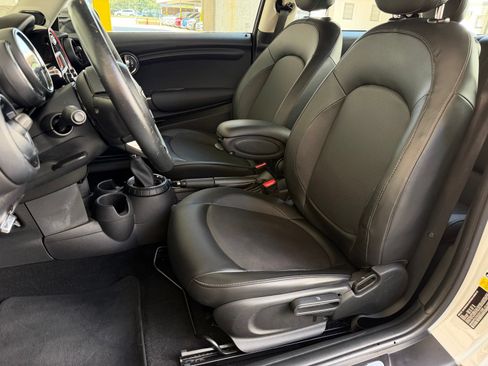 Used 2016 MINI Cooper 2-Door Hardtop FWD image 7