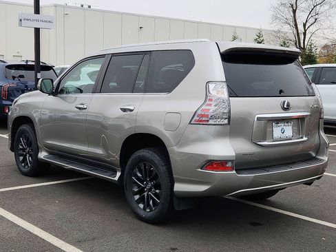 Used 2020 Lexus GX 460 Premium image 4
