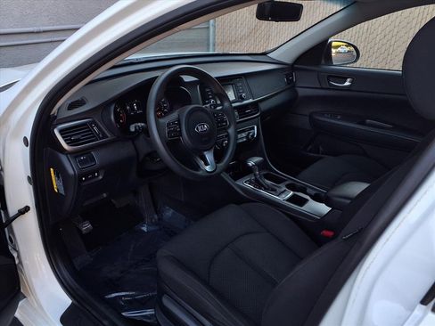 Used 2016 Kia Optima LX image 15