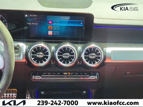 Used 2022 Mercedes-Benz GLB 35 AMG 4MATIC image 15