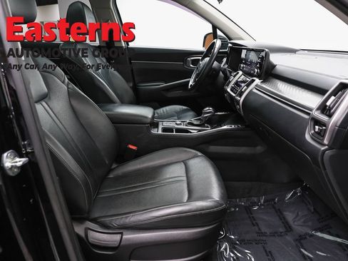 Used 2021 Kia Sorento S w/ Panoramic Sunroof Package AWD/4WD image 24