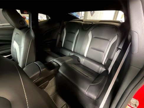Used 2018 Chevrolet Camaro LT image 14