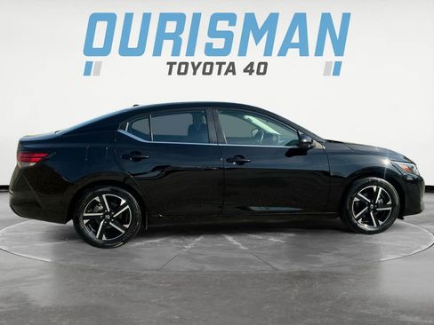 Used 2024 Nissan Sentra SV image 8