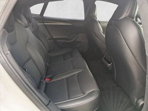 Used 2022 Tesla Model S Plaid AWD/4WD image 21