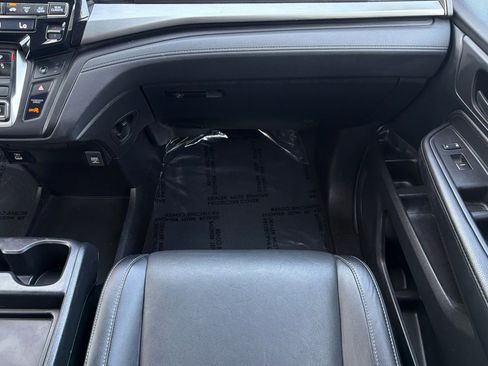 Used 2022 Honda Odyssey EX-L image 27