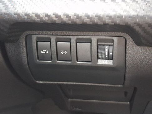 Certified 2025 Subaru Ascent Premium AWD/4WD image 23