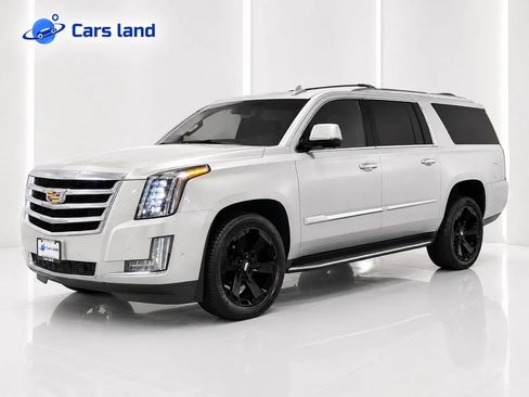 Used 2020 Cadillac Escalade ESV Luxury AWD/4WD image 6
