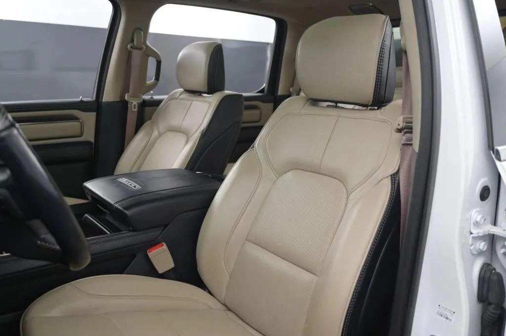 Used 2019 RAM 1500 Limited AWD/4WD image 44