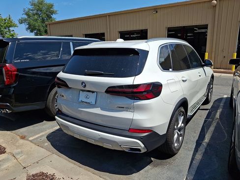 Used 2025 BMW X5 xDrive40i AWD/4WD image 7