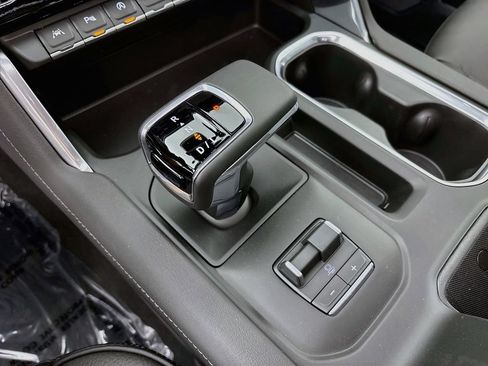 New 2026 GMC Sierra 1500 Denali AWD/4WD image 17