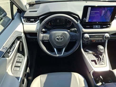 Certified 2023 Toyota RAV4 XLE Premium AWD/4WD image 12