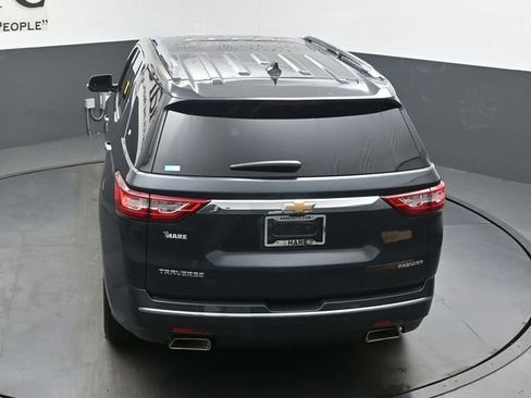 Used 2019 Chevrolet Traverse Premier w/ Driver Confidence II Package FWD image 49