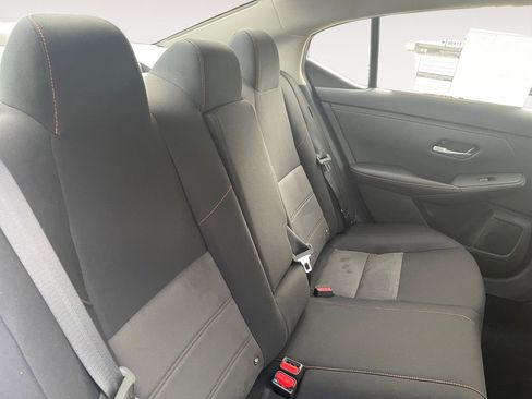 New 2025 Nissan Sentra SR w/ Midnight Edition image 30