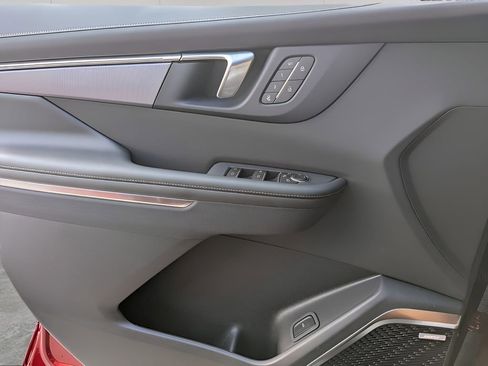 New 2025 Buick Enclave Sport Touring w/ Super Cruise Package image 12