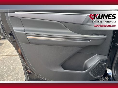 New 2026 Buick Enclave Sport Touring w/ Power Package AWD/4WD image 44