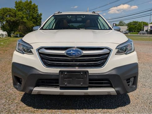 Used 2022 Subaru Outback Touring XT AWD/4WD image 2