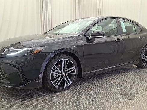 Certified 2025 Toyota Camry XSE FWD image 7