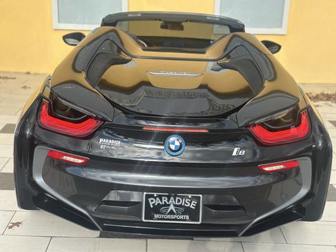 Used 2019 BMW i8 Roadster image 26