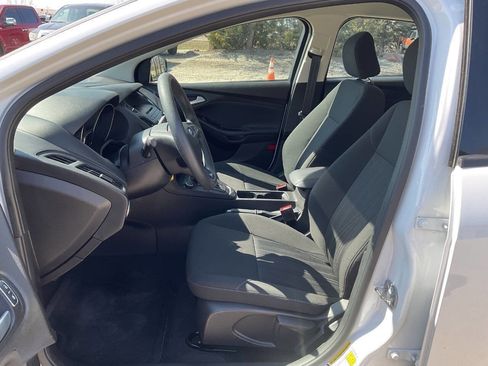 Used 2015 Ford Focus SE image 13