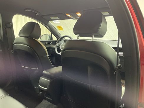 Used 2025 Kia K5 GT-Line image 11