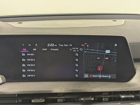 Used 2025 Kia Telluride SX X-Line image 18