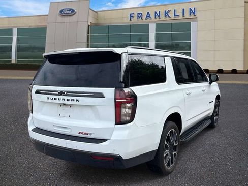 Used 2021 Chevrolet Suburban RST w/ Luxury Package AWD/4WD image 7