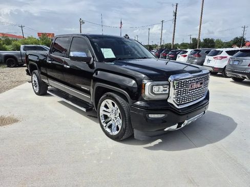 Used 2018 GMC Sierra 1500 Denali AWD/4WD image 4