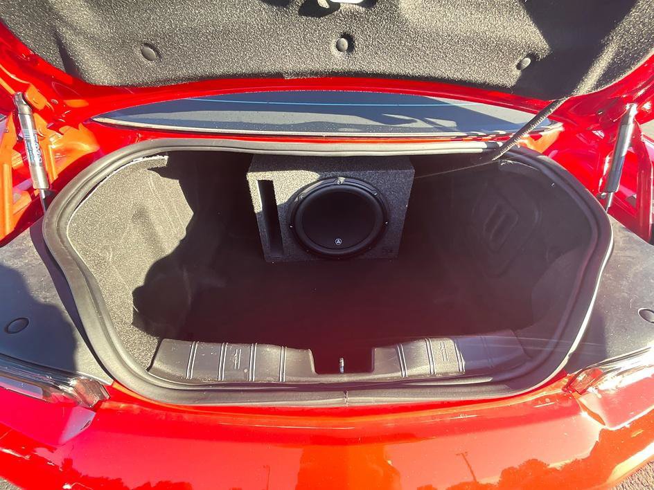 Used 2019 Chevrolet Camaro SS RWD image 8