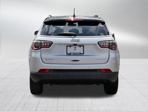 Used 2025 Jeep Compass Limited AWD/4WD image 6