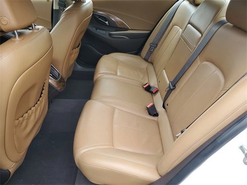 Used 2014 Buick LaCrosse Leather image 10