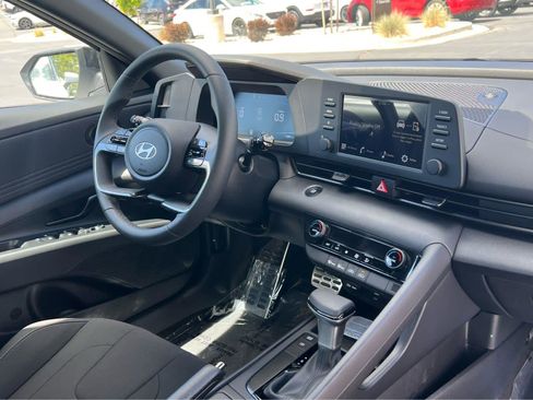 New 2026 Hyundai Elantra Sport FWD image 20