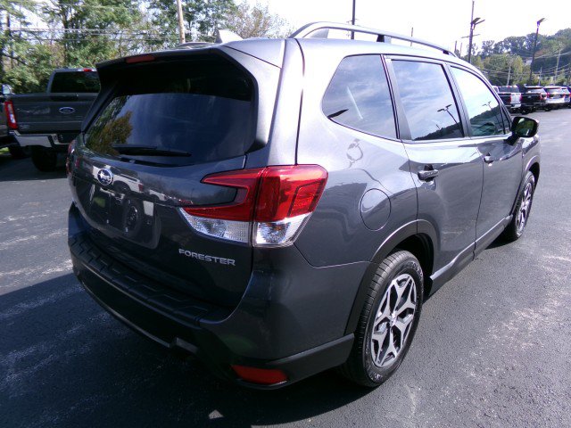Used 2020 Subaru Forester Premium w/ Popular Package #1 AWD/4WD image 9