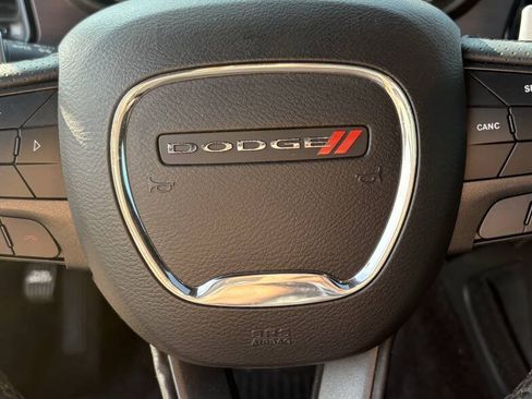 Used 2018 Dodge Challenger R/T Scat Pack RWD image 8