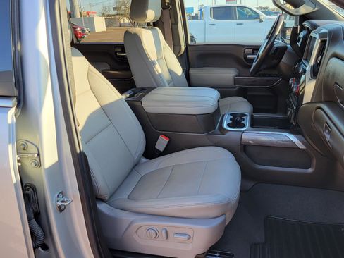 Used 2023 Chevrolet Silverado 2500 LTZ w/ LTZ Convenience Package image 10