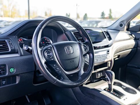 Used 2019 Honda Ridgeline RTL-T image 14