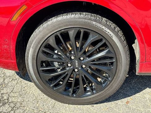 Used 2023 Lincoln Corsair Reserve w/ Equipment Group 202A FWD image 13