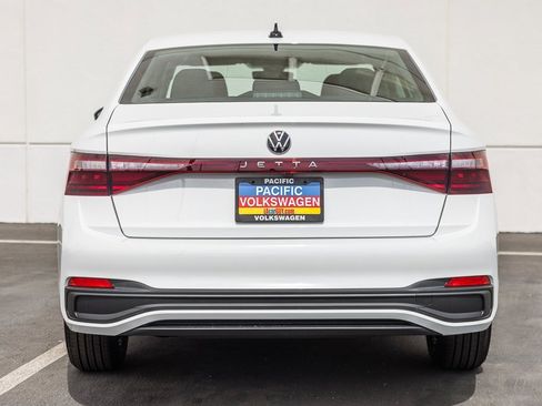 New 2026 Volkswagen Jetta S image 4