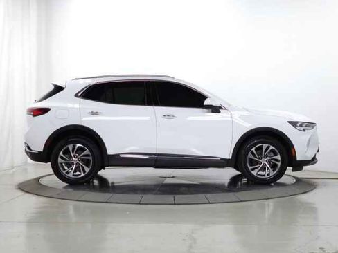 Used 2023 Buick Envision Essence image 13